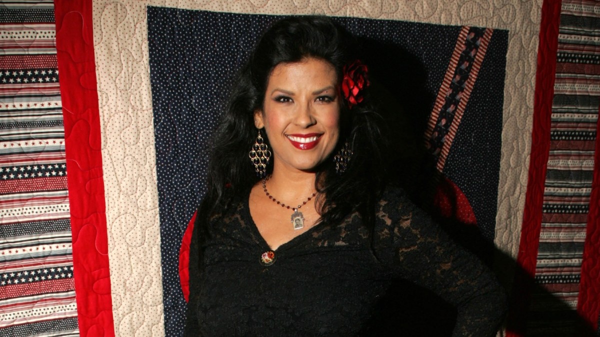 Singer Del Rio Famed Hollywood Singer Rebekah Del Rio Passes Away Suddenly