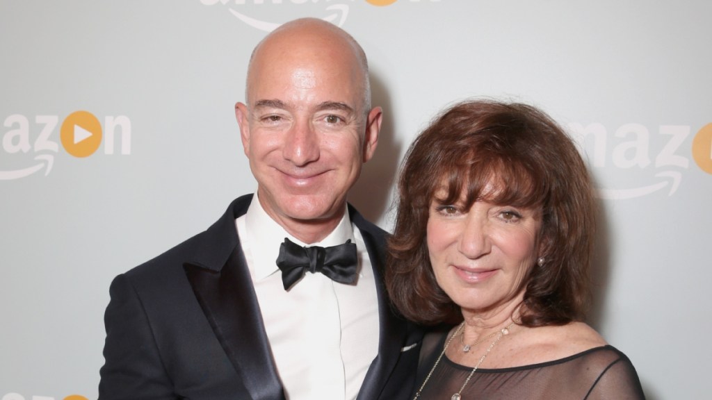 Jeff Bezos Mom