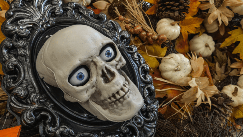 Spirit Halloween