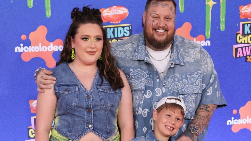 Jelly Roll Celebrates Daughter’s 18th Birthday with Sweet Post